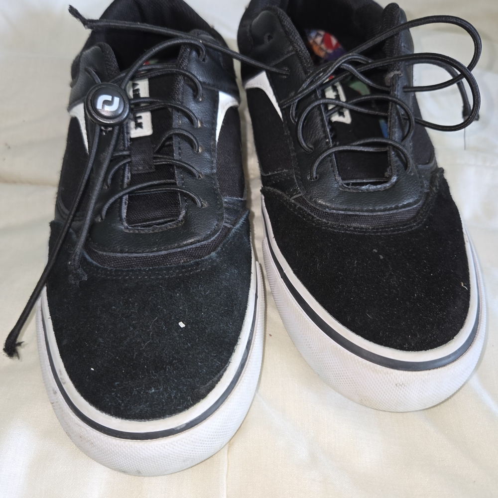 Airwalk Black and White Men's Sneakers